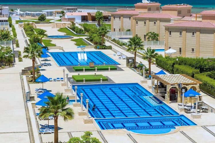 Apartment in Hurghada 2 on the beach for sale - Al Ahyaa